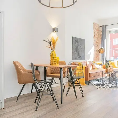 Stylische In In Naehe Von Messe Und Apartment