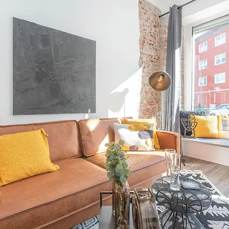 Stylische In In Naehe Von Messe Und Essen